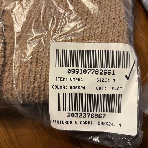 J Crew Marina V Neck Cardigan Sweater M NWT Tan Button CM461 J.Crew Prep 90s - Picture 5 of 5